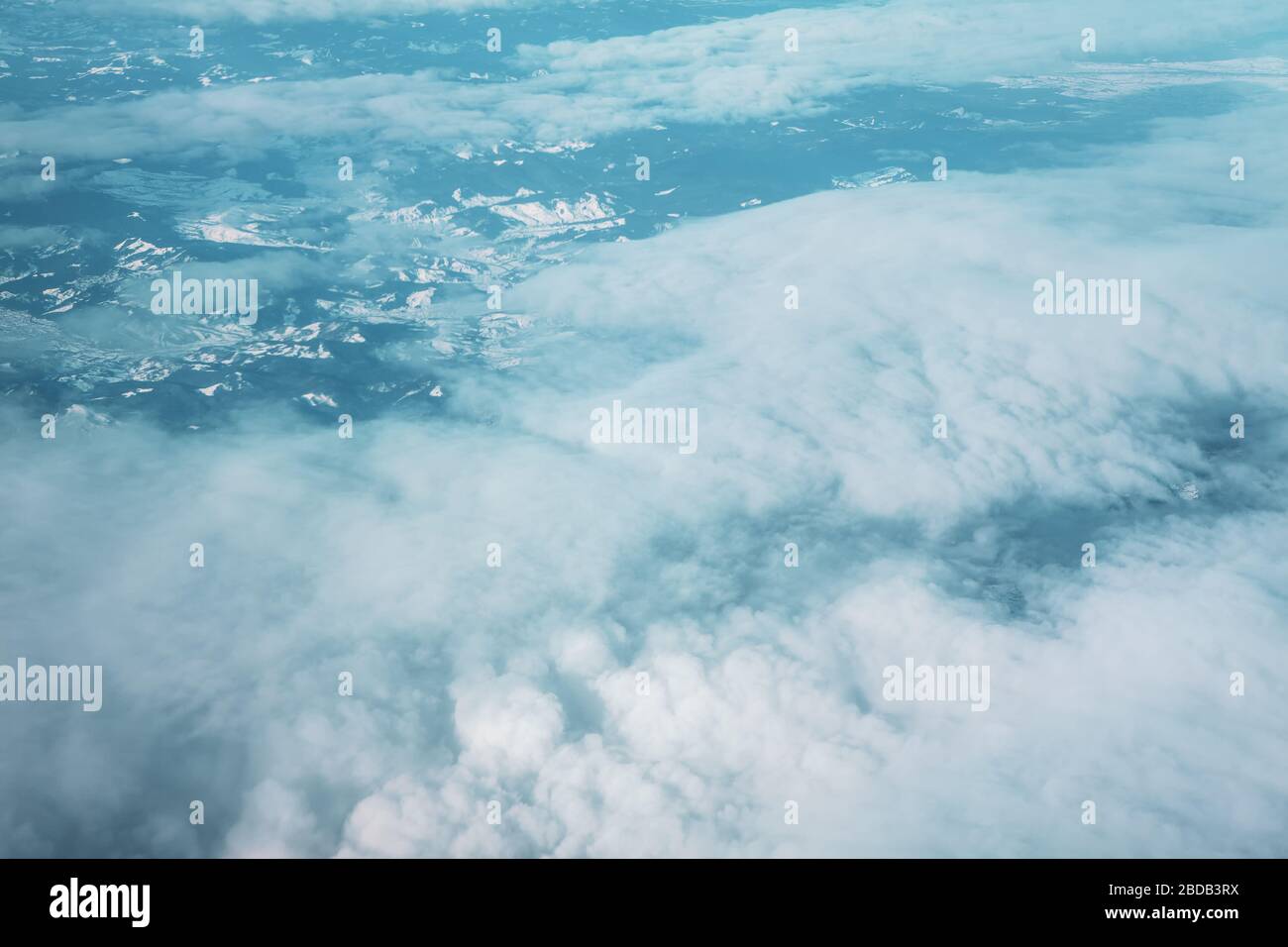 Flying above great white clouds hi-res stock photography and images - Alamy