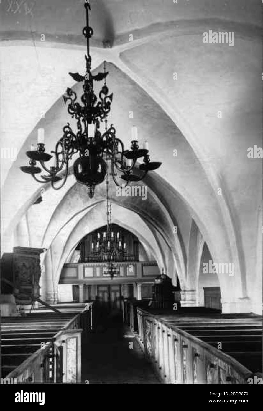 Date of birth:1878-08-13 Date of death:1961-12-16 Gravsatt:1961-12-21 City:Magnarp 7:8 Parish:Barkkra Frsamling Cemetery:Nya Kyrkogrden Area:Section Hilma Ekman - unam.net