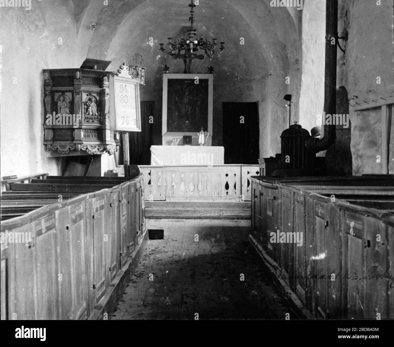 1963 som behandlar kyrkorna i Grebo, Bjrster och Vrna. Nisbeth redovisar bland annat alla arkivhandlingar i kyrkans go som rr kyrkogrdens utveckling grebo kyrkogrd - Riksantikvariembetet