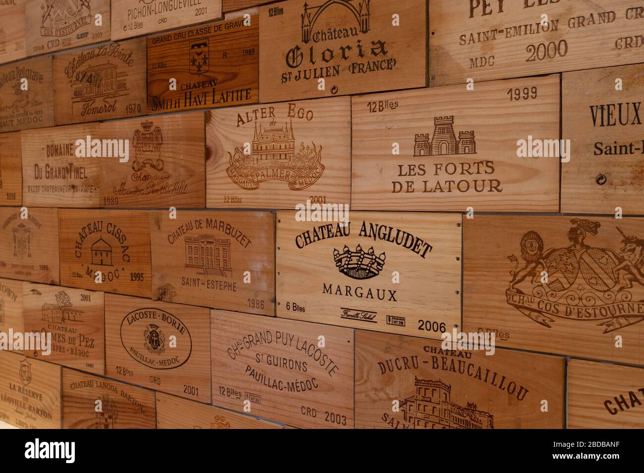 Wine Crate Display Stock Photo Alamy