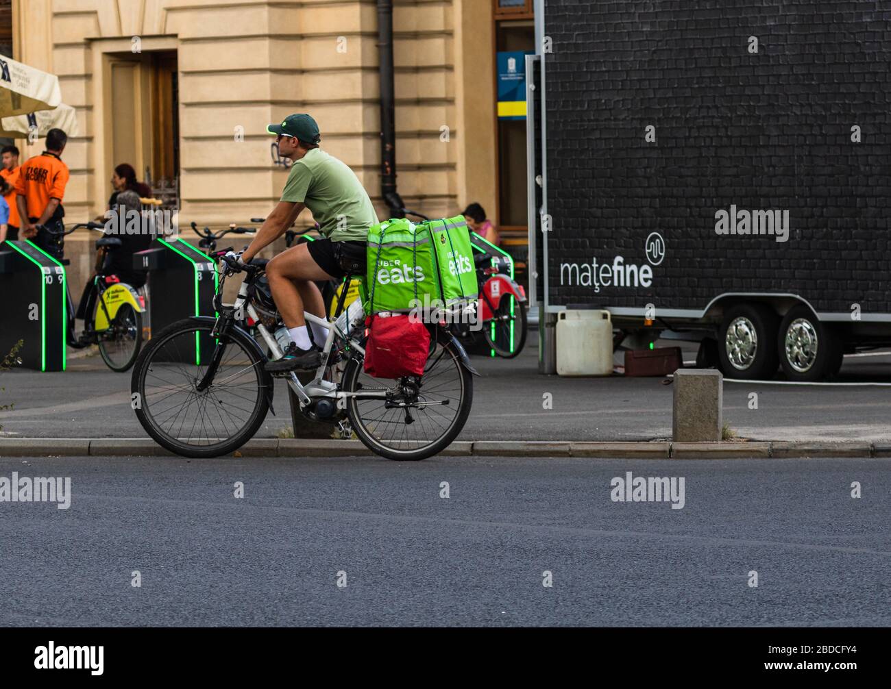 sign up uber eats bike delivery