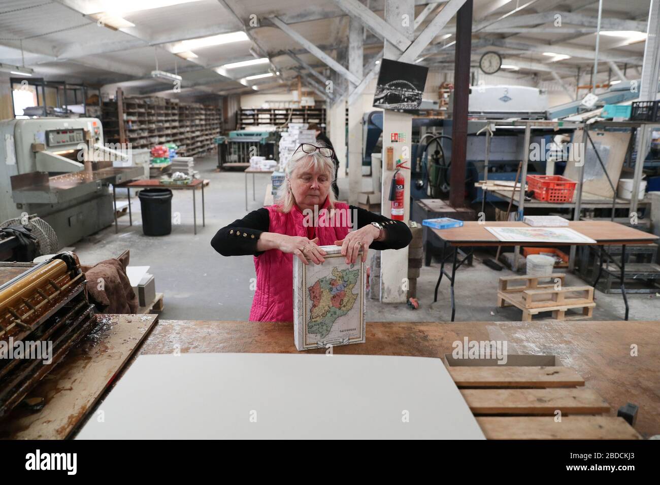 Glues hires stock photography and images Alamy