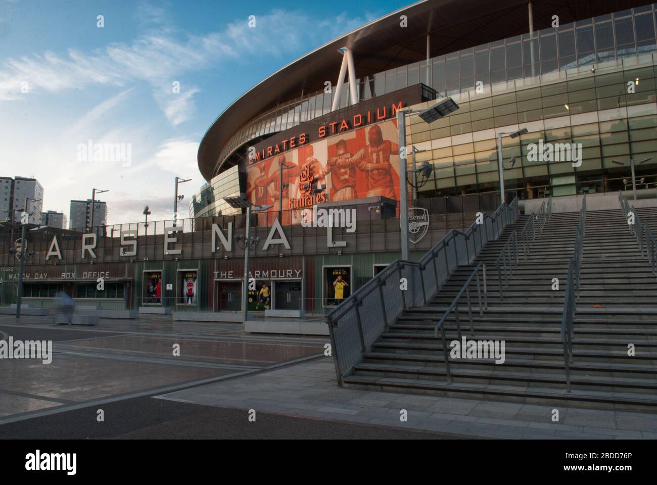 Arsenal FC The Emirates Emirates Stadium, Hornsey Road, London N7 7AJ by HOK Sport Populous Buro Happold Sir Robert Mcalpine Arsenalisation Heritage Stock Photo