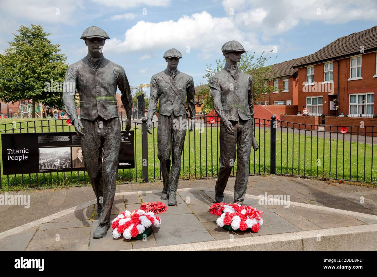 15.07.2019, Belfast, Northern Ireland, Great Britain - Monument Titanic Yardmen at Dr Pitt Memorial Park, Protestant part of East Belfast. The monumen Stock Photo