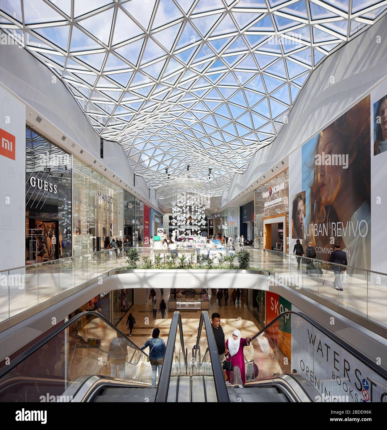 Westfield White City Shopping Mall, London - Kite Glass