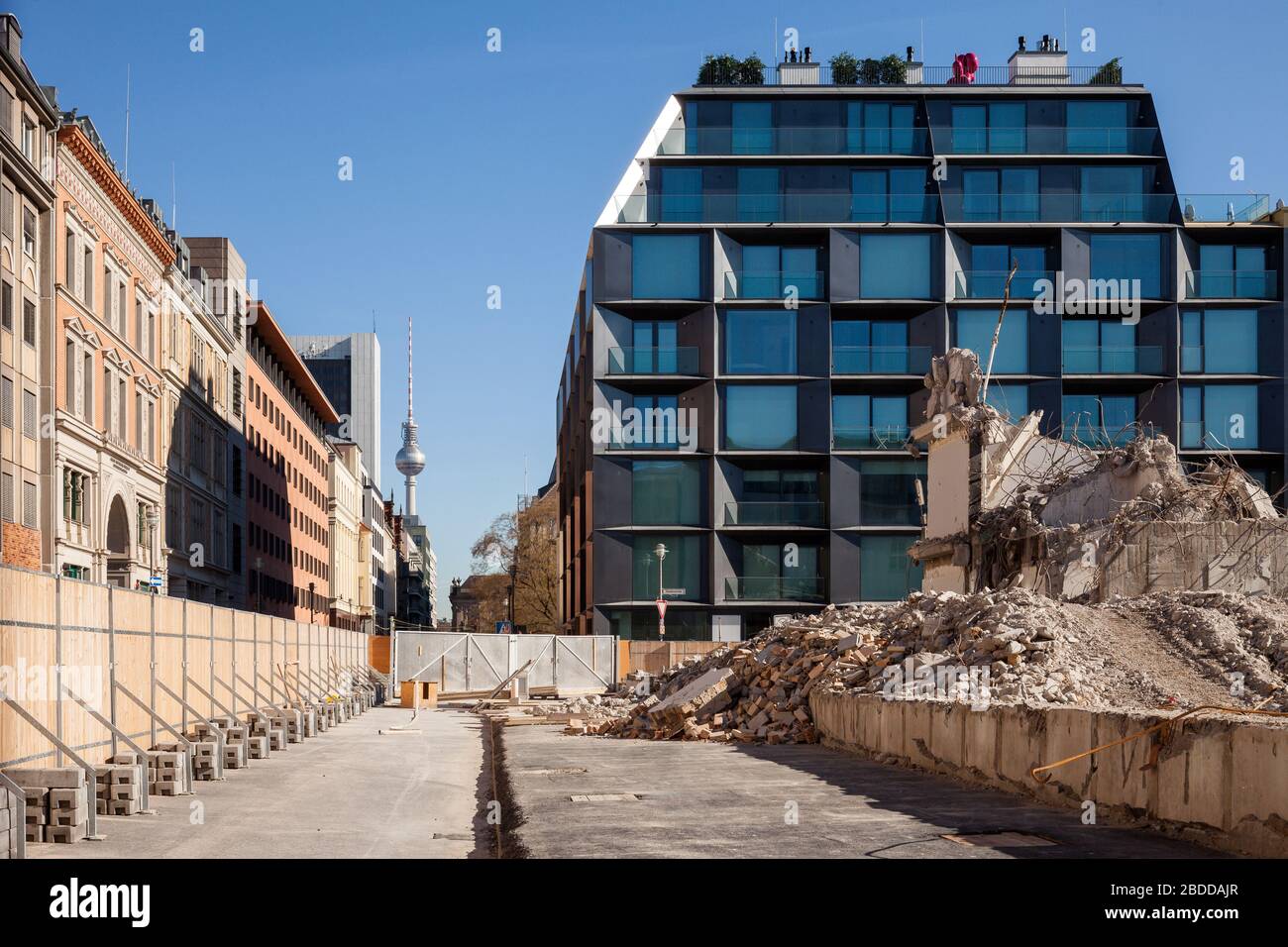 24.02.2019, Berlin, Berlin, Germany - Demolition of an administrative building in Dorotheenstrasse in Berlin-Mitte, in the background the residential Stock Photo