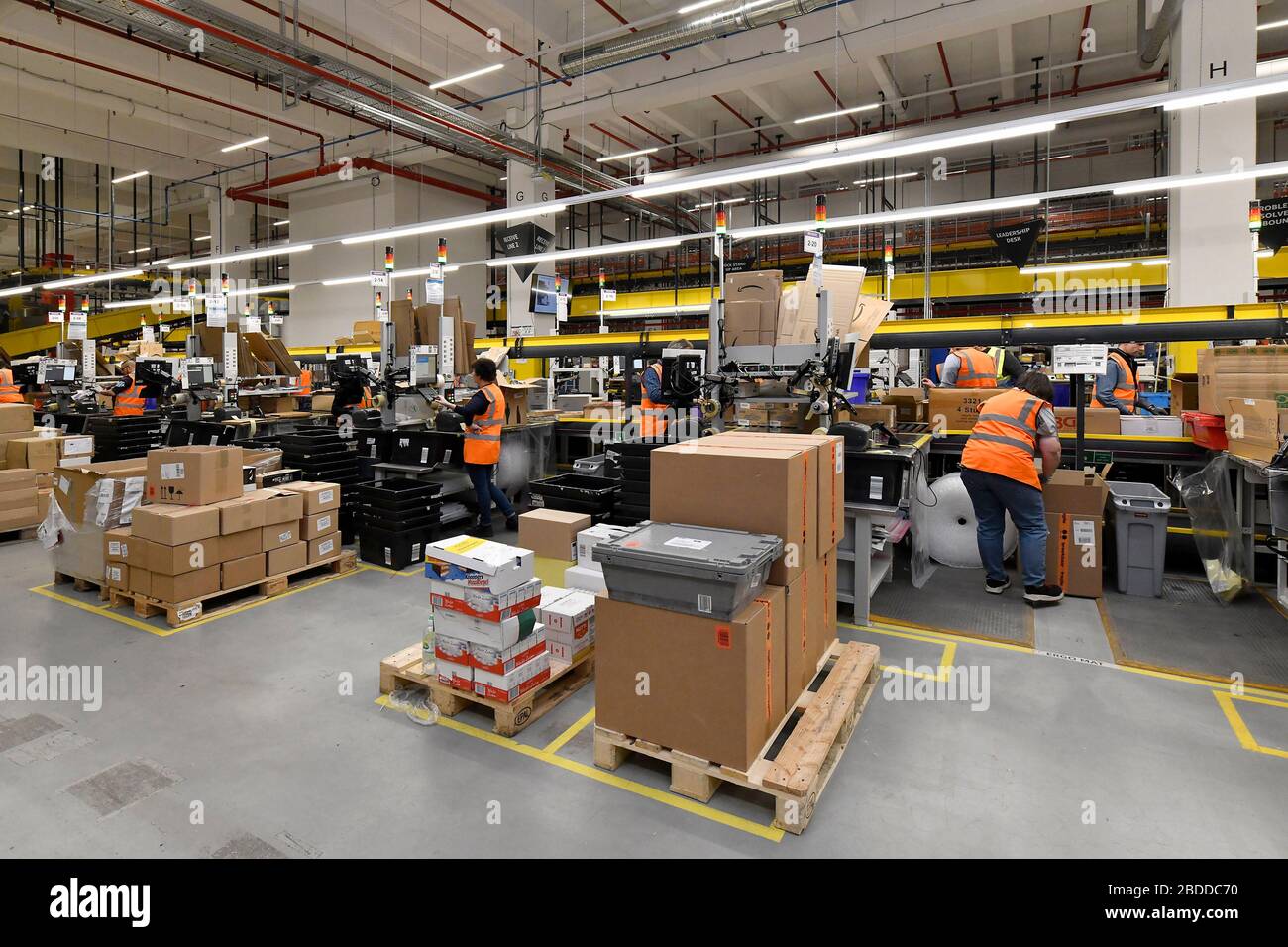 29.01.2020, Moenchengladbach, North Rhine-Westphalia, Germany - Amazon logistics center in Moenchengaldbach. The location is the newest logistics cent Stock Photo