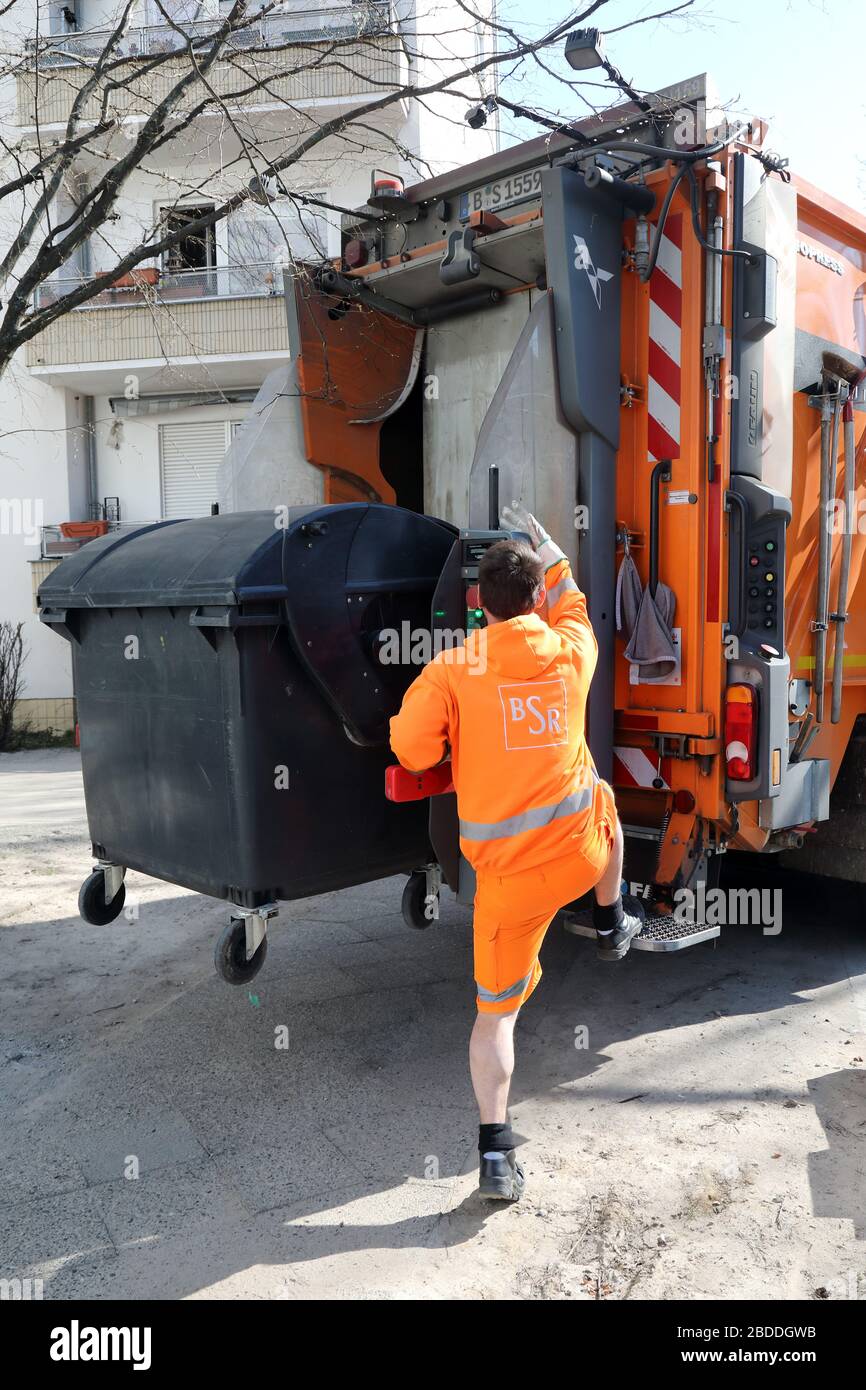 Residual waste bin hires stock photography and images Alamy