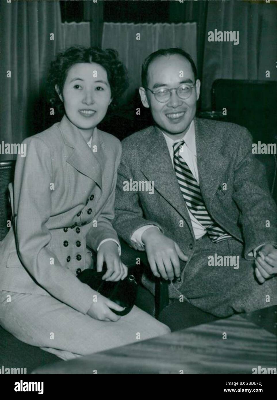 Hideki Yukawa With His Wife Simiko 1949 1 Unknown Author Stock Photo Alamy