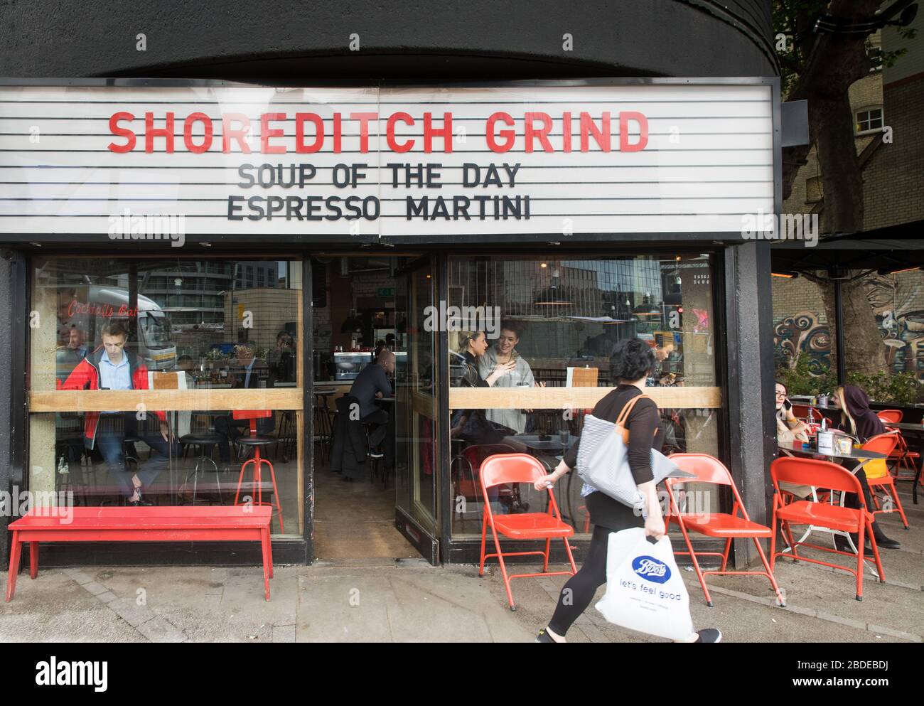 Shoreditch Grind, Old STreet Stock Photo Alamy