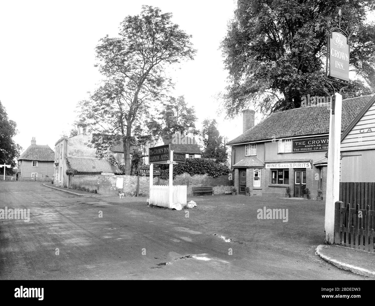 St Margarets, The Crown Inn 1929 Stock Photo Alamy