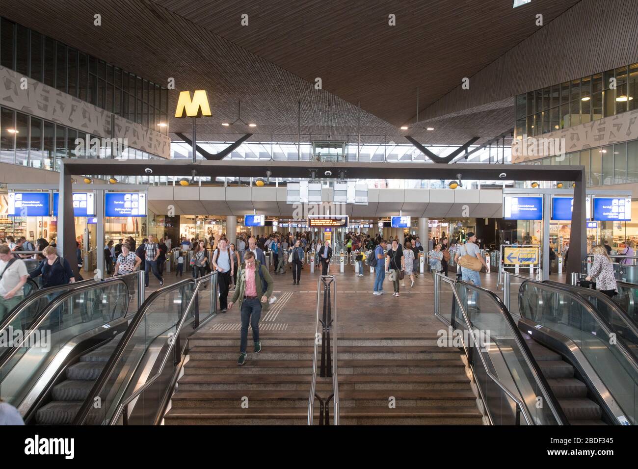 Centraal Station, Central Station interior Stock Photo Alamy