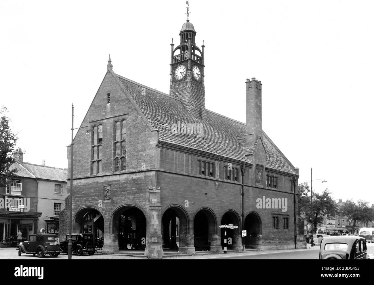 MoretoninMarsh, the Redesdale Hall c1955 Stock Photo Alamy