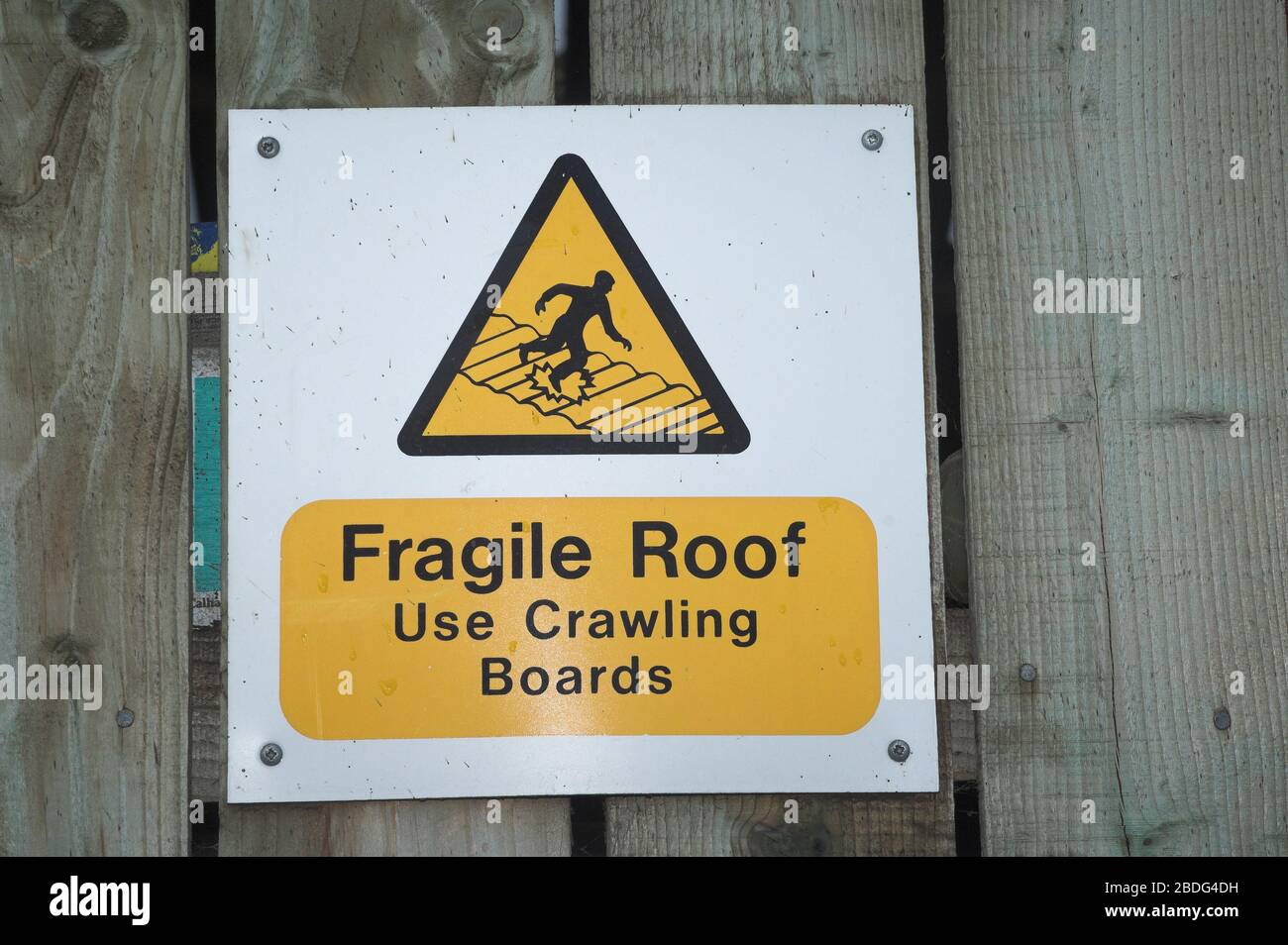 Fragile Roof warning sign Stock Photo Alamy