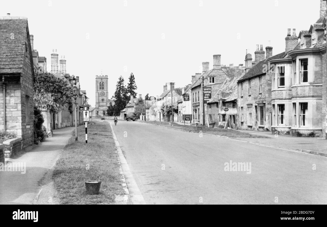 Market Deeping, Church Street c1955 Stock Photo Alamy