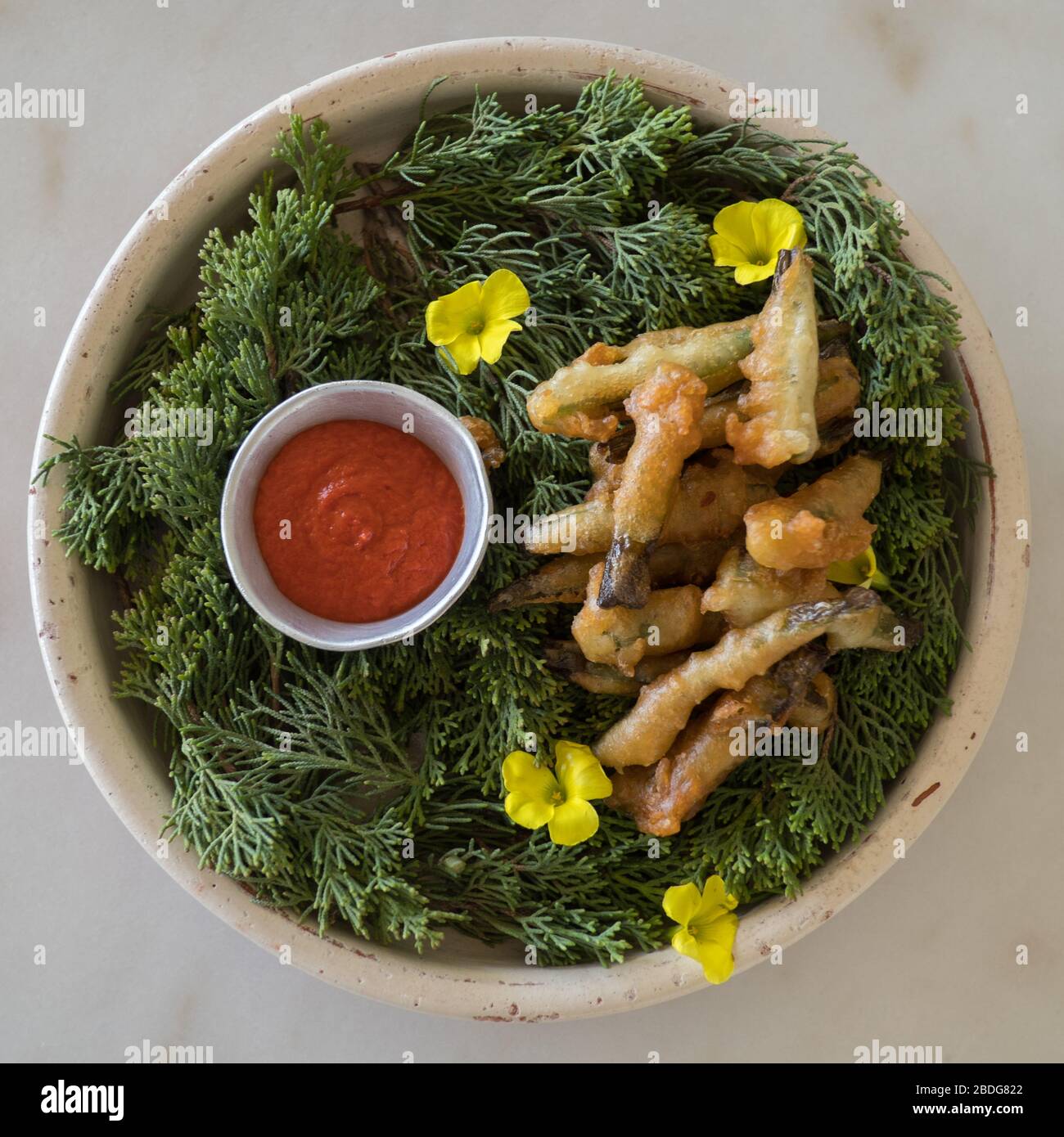 Green beans tempura at Quinta do Quetzal vineyard, restaurant and art gallery, Alentejo, Portugal Stock Photo