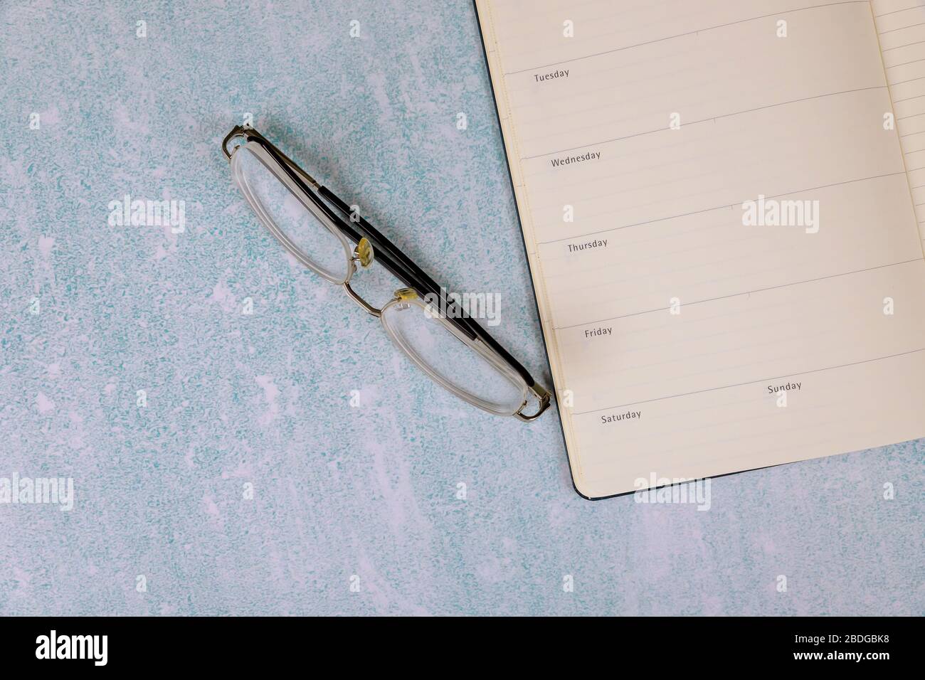 Clean Reading Glasses Hi res Stock Photography And Images Alamy