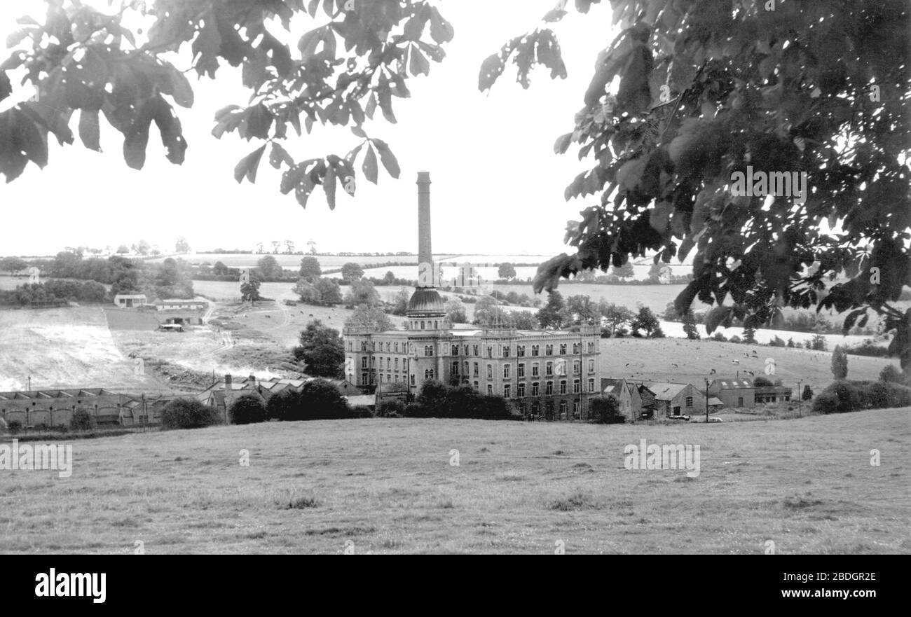 Chipping Norton, Bliss Tweed Mills c1960 Stock Photo Alamy