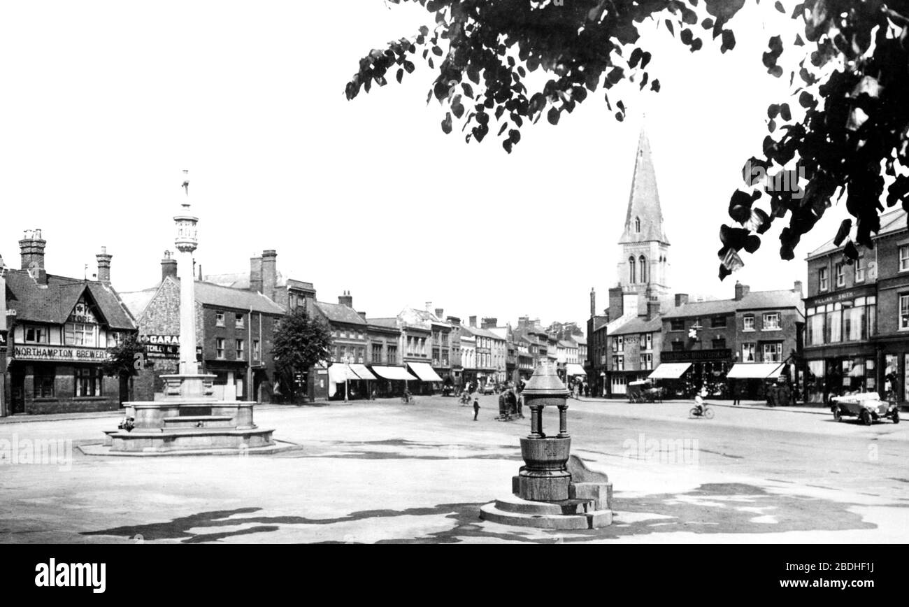 Market Harborough, Market Square 1922 Stock Photo Alamy