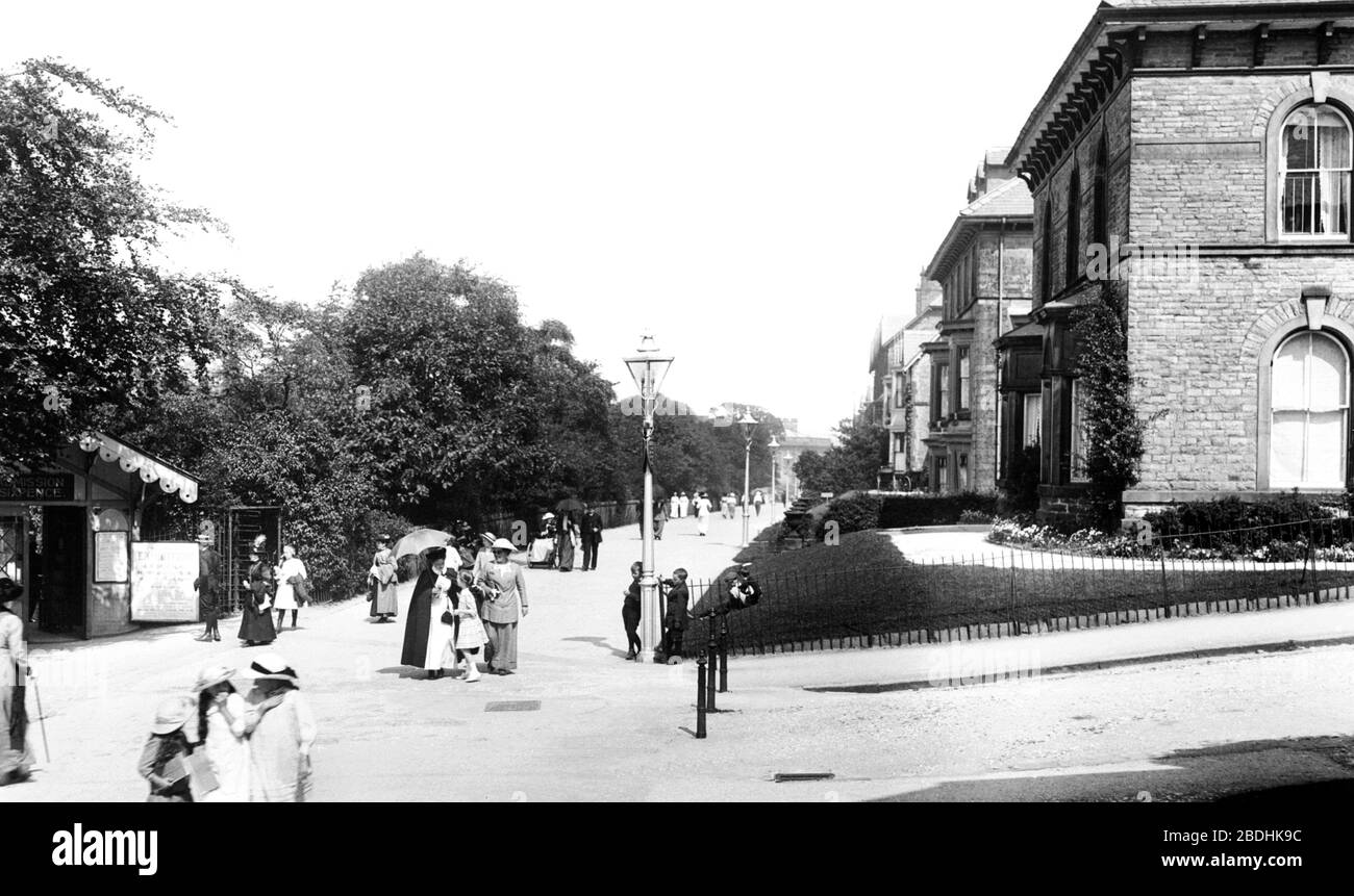 Buxton, Broadwalk 1914 Stock Photo Alamy