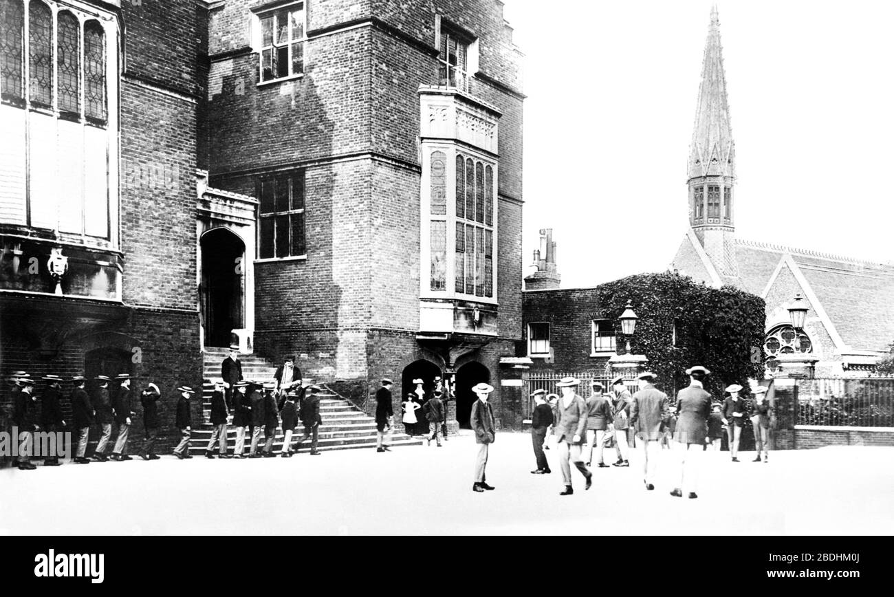 Harrow on the Hill, Harrow Schools 1914 Stock Photo Alamy