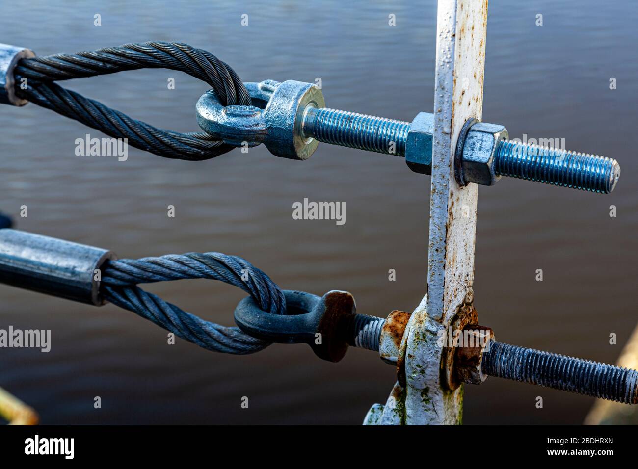 Cable tensioner hires stock photography and images Alamy
