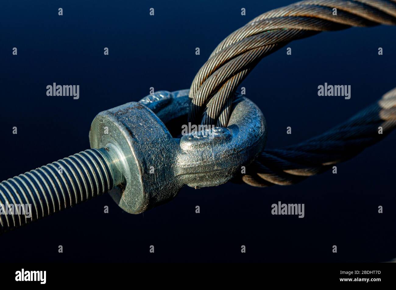 Cable tensioner hires stock photography and images Alamy