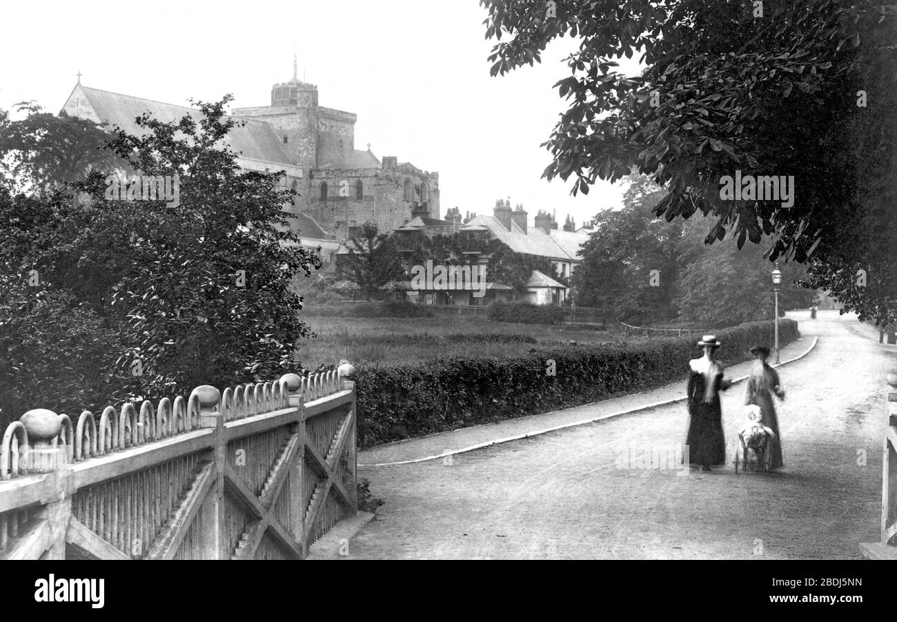 Romsey, Abbey Walk 1904 Stock Photo