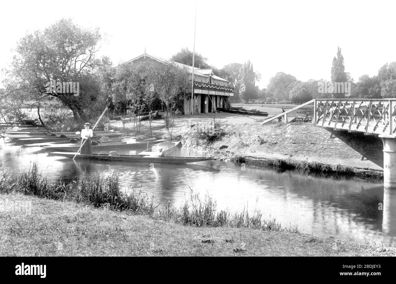 WaltononThames, Boathouse 1899 Stock Photo Alamy