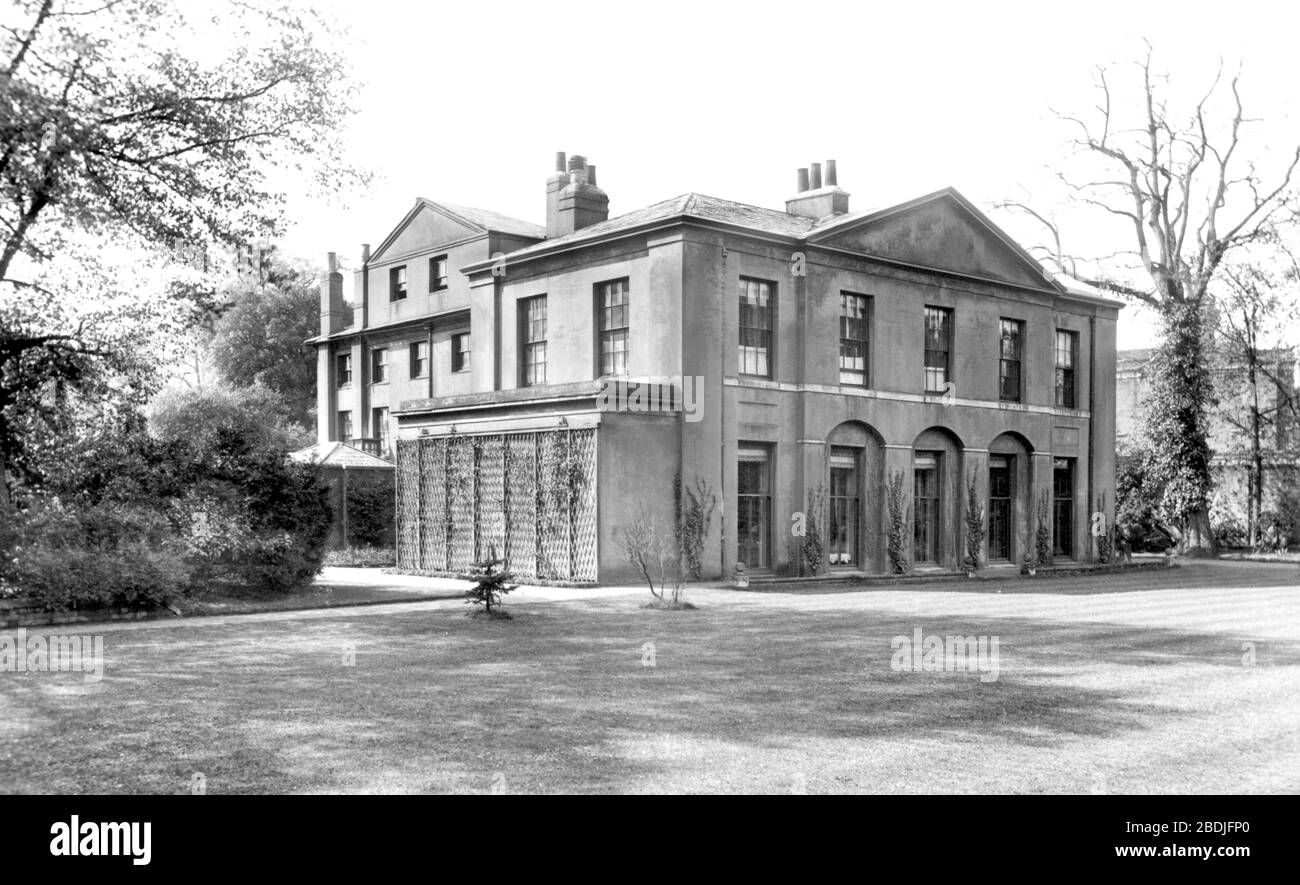 Huntingdon, Cromwell House 1898 Stock Photo Alamy