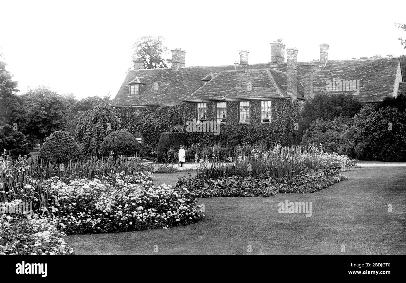Waddesdon, Upper Winchendon, the Wilderness 1897 Stock Photo Alamy