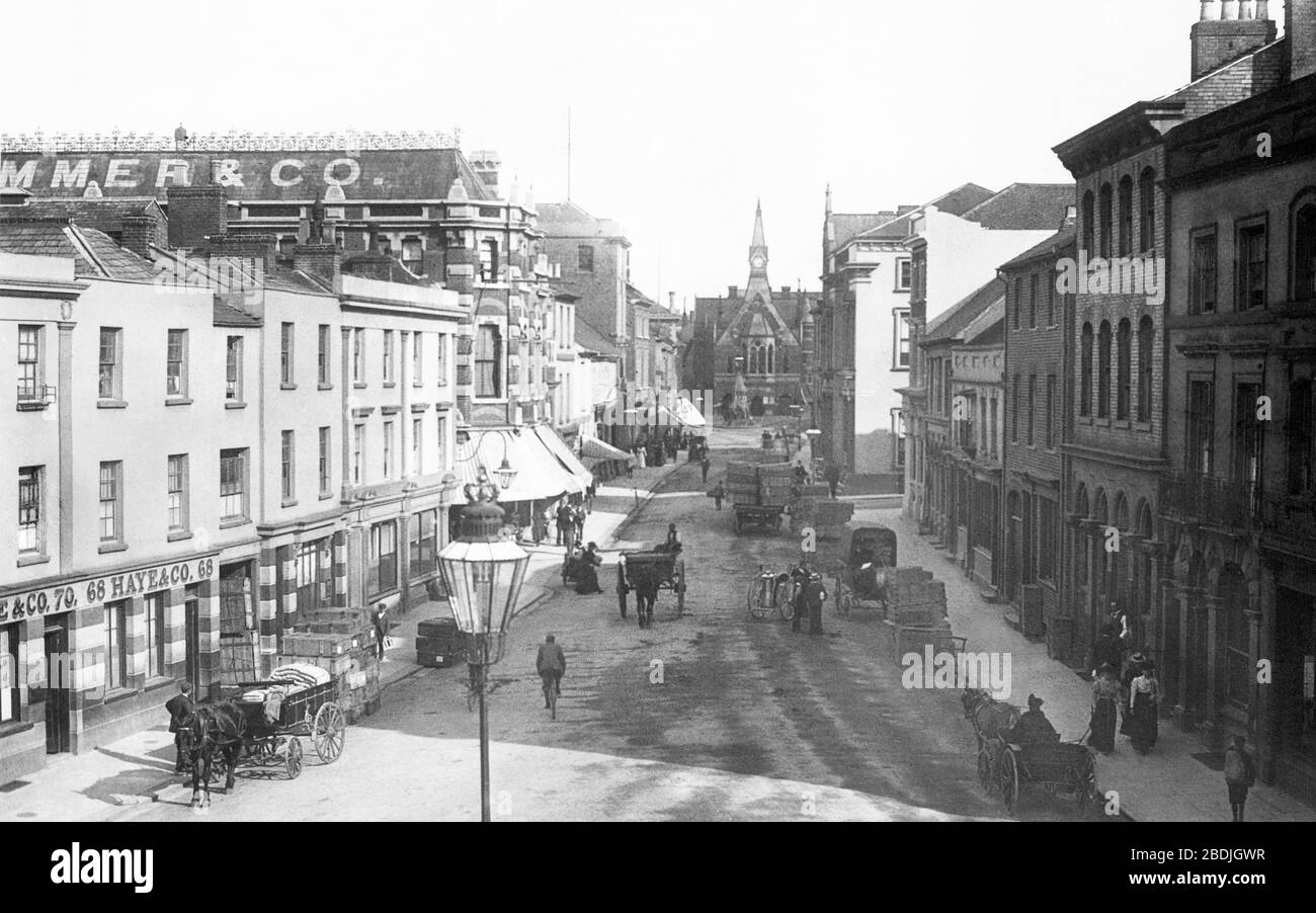 Luton, Street 1897 Stock Photo Alamy