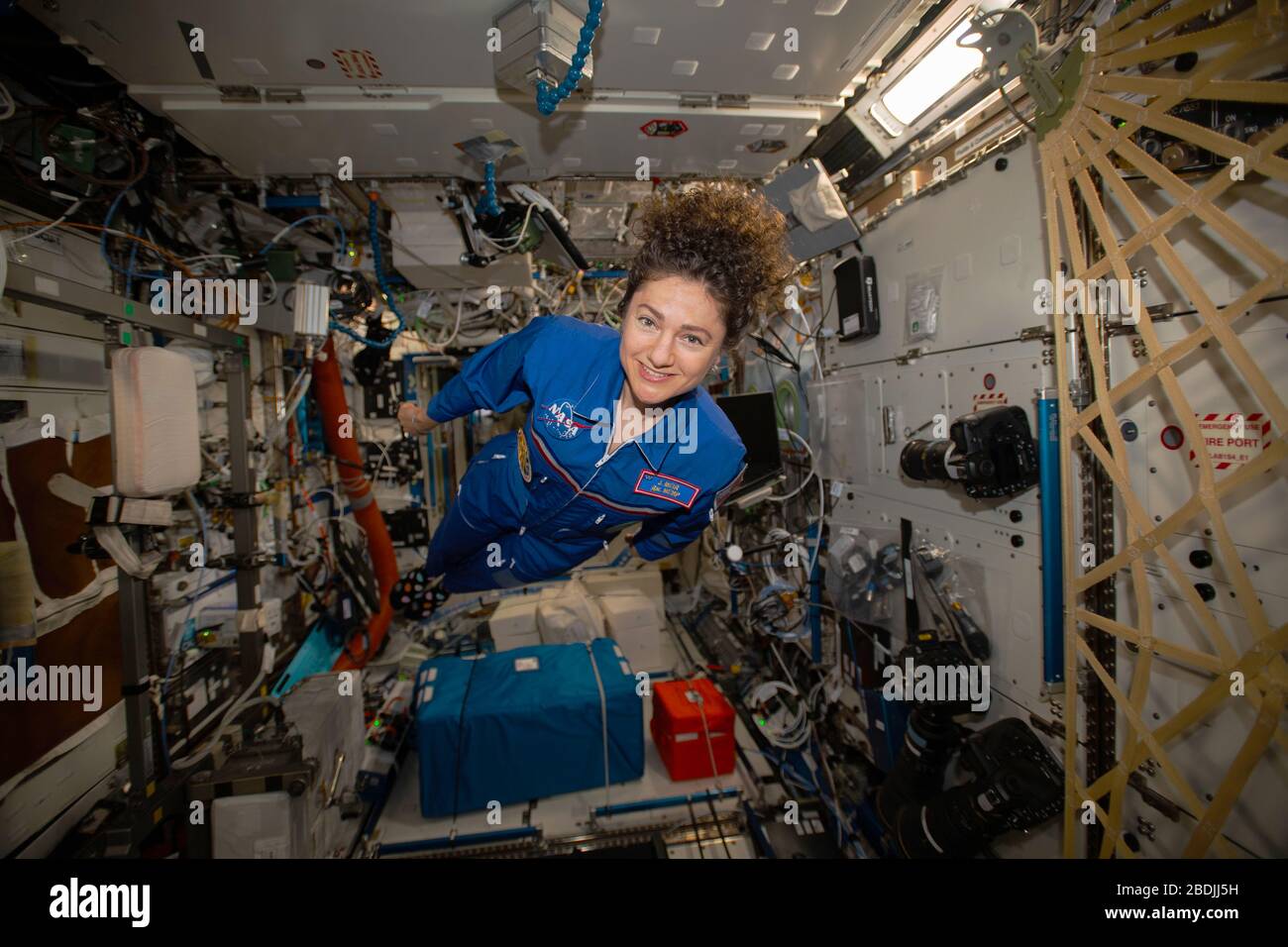 ISS - 29 March 2020 - NASA astronaut and Expedition 62 Flight Engineer Jessica Meir hovers for a portrait in the weightless environment of the Interna Stock Photo