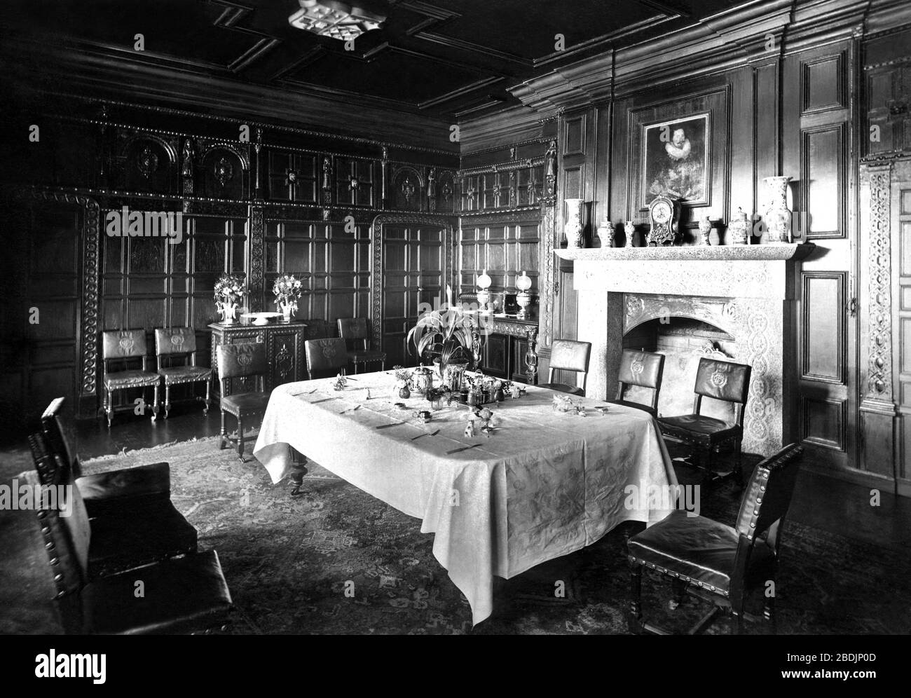 Padstow, Prideaux Place, the Oak Room 1888 Stock Photo Alamy