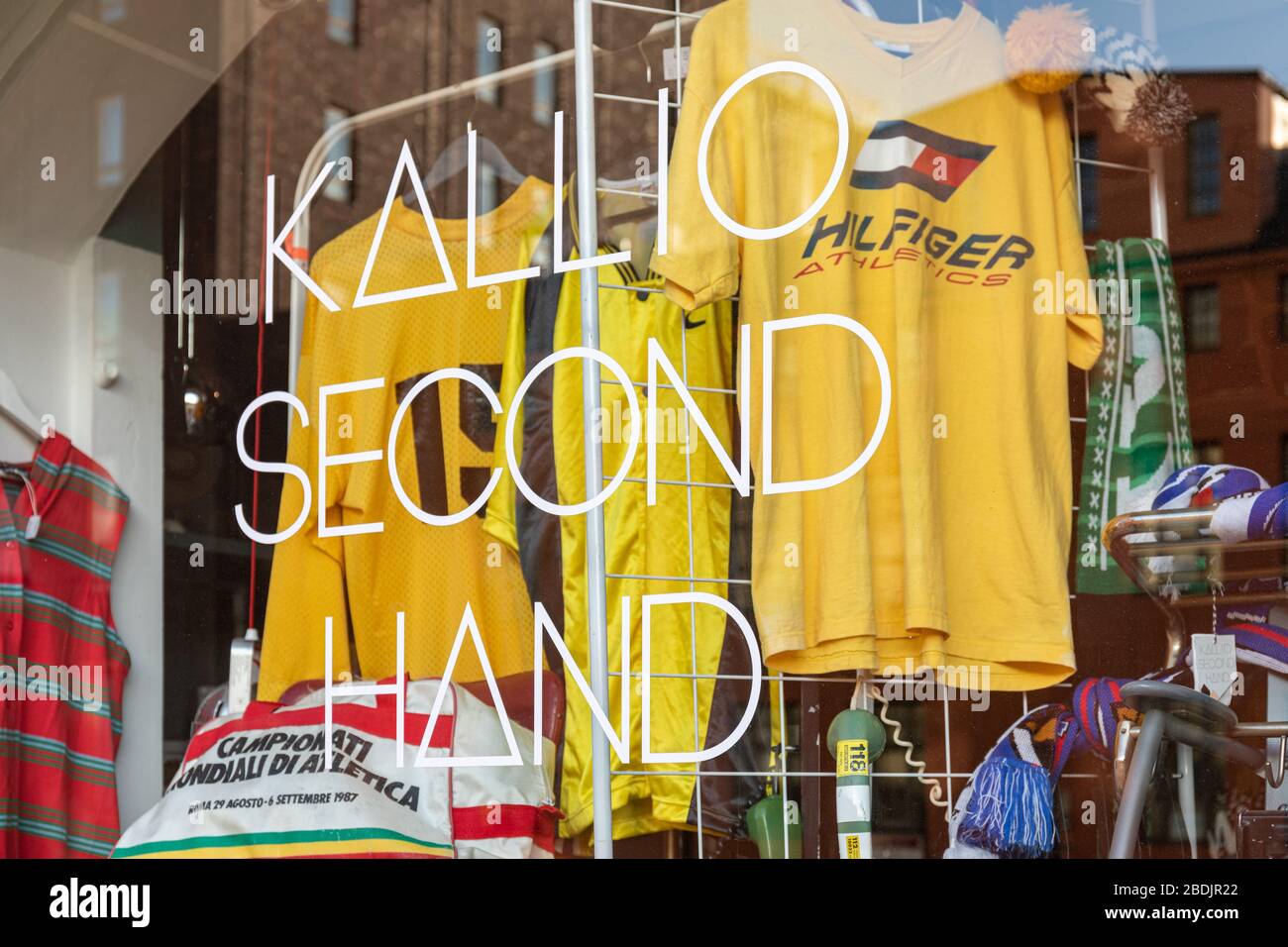 Store window of Kallio Second Hand at Hämeentie 32 in Kallio district of Helsinki, Finland Stock Photo
