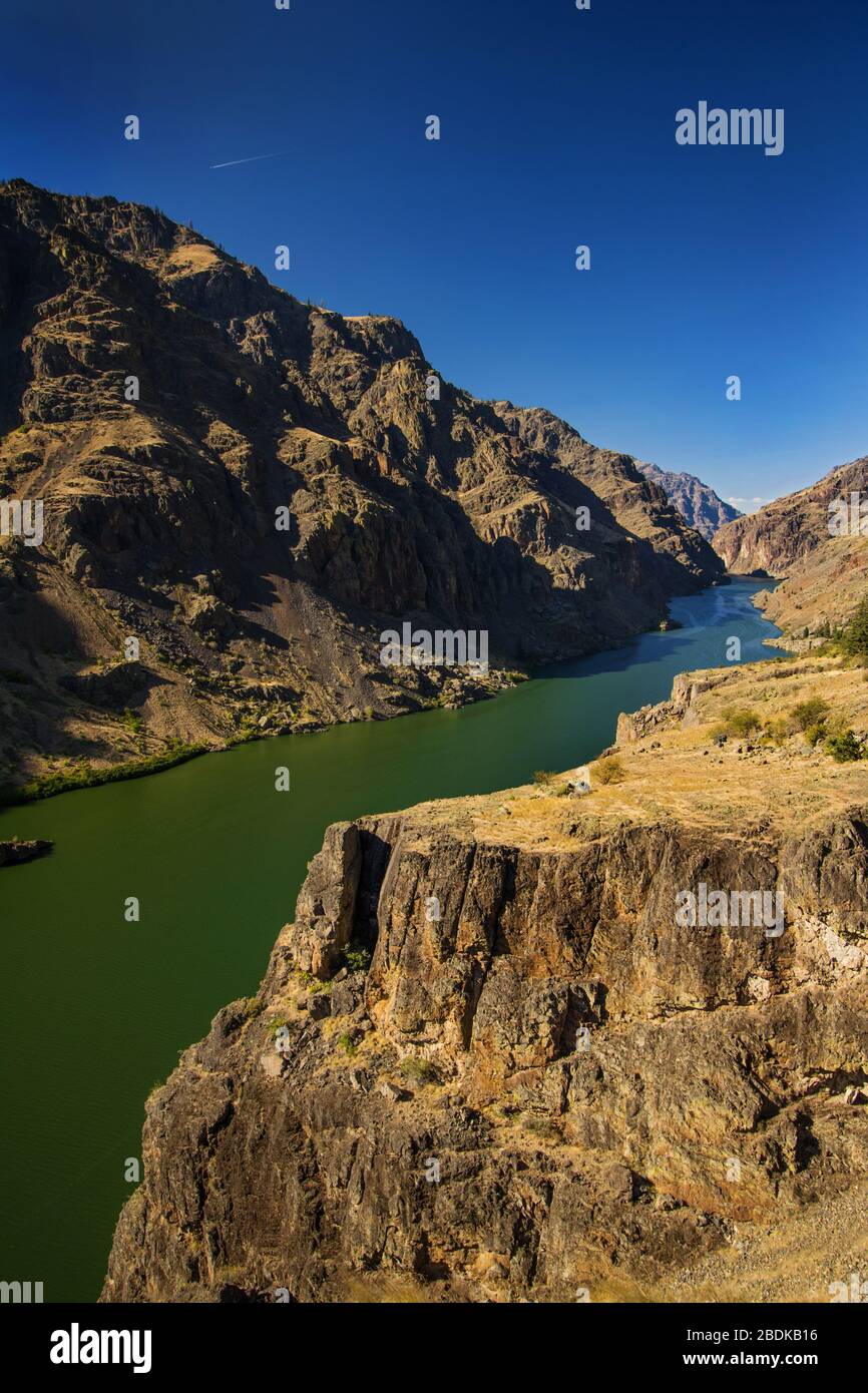 The Snake River in Hells Canyon, the boarder between Oregon and Idaho USA Stock Photo