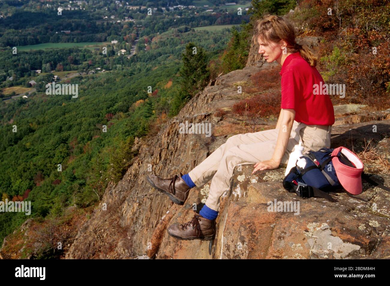 Cliff view, Mount Tom State Park, Massachusetts Stock Photo Alamy