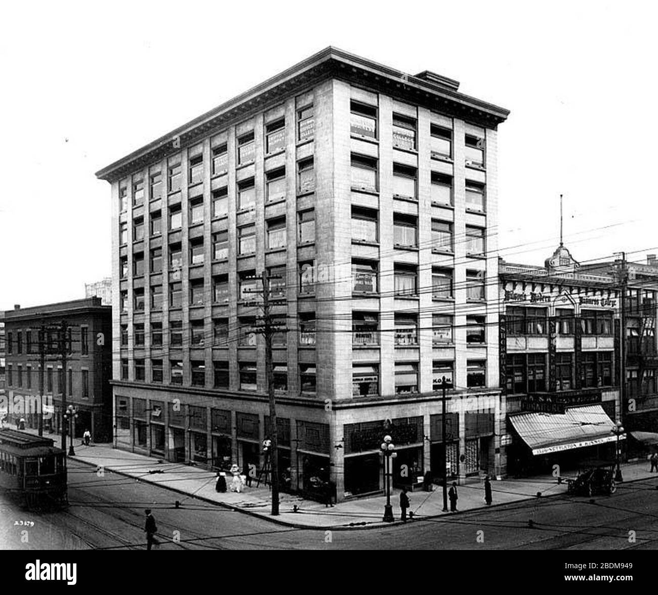 Haight Building, southeast corner of 2nd Ave and Pine St, Seattle (CURTIS 1049). Stock Photo