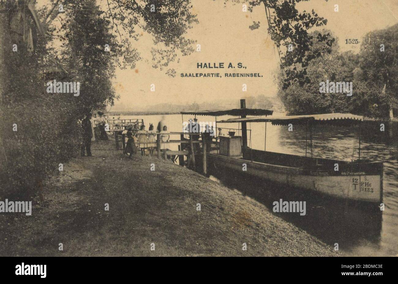 Halle (Saale), Sachsen-Anhalt - Saale, Rabeninsel Stock Photo - Alamy