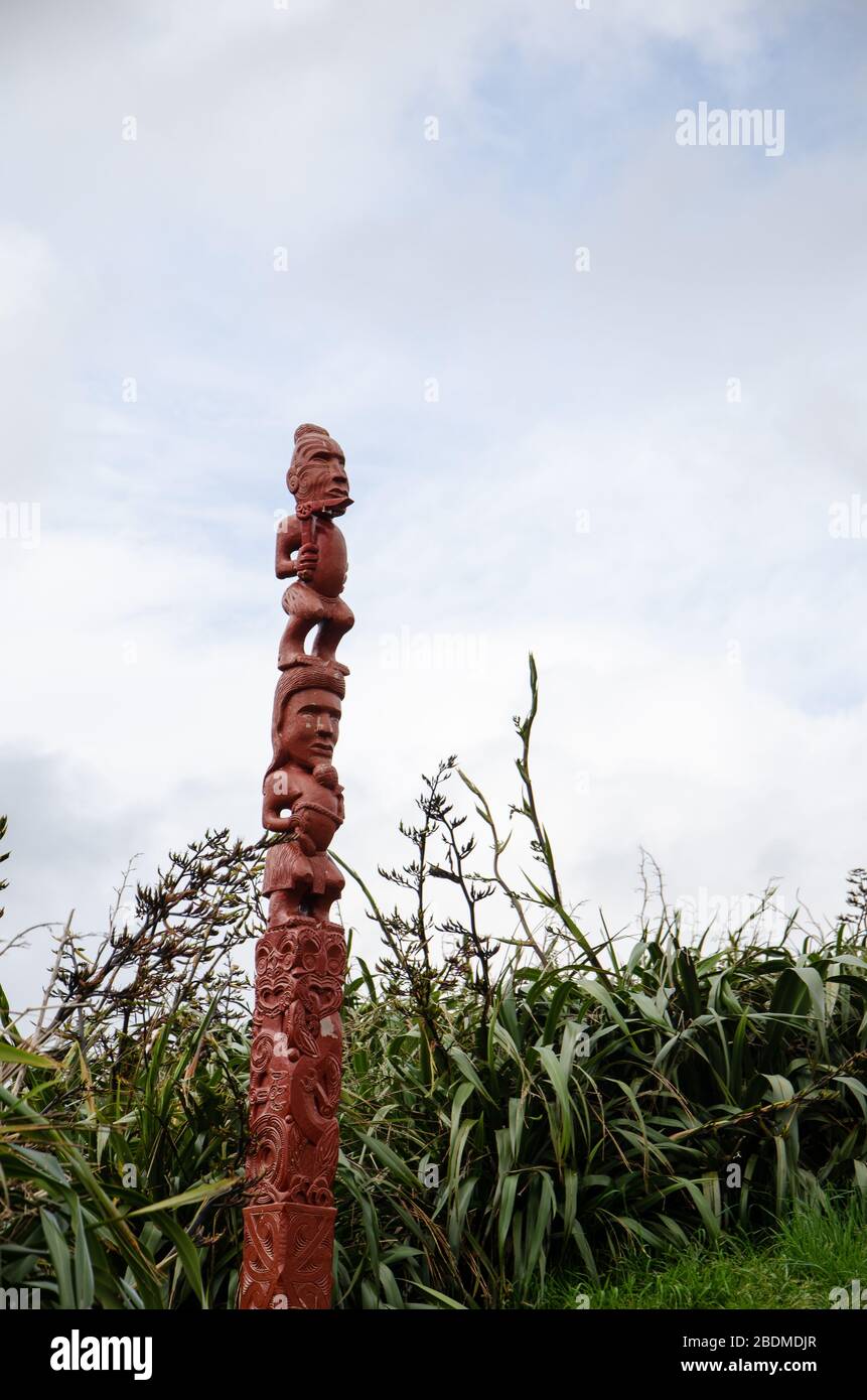 WELLINGTON, NEW ZEALAND - April 4, 2020: Maori totem pole on top of mount victoria in wellington on overcast day Stock Photo