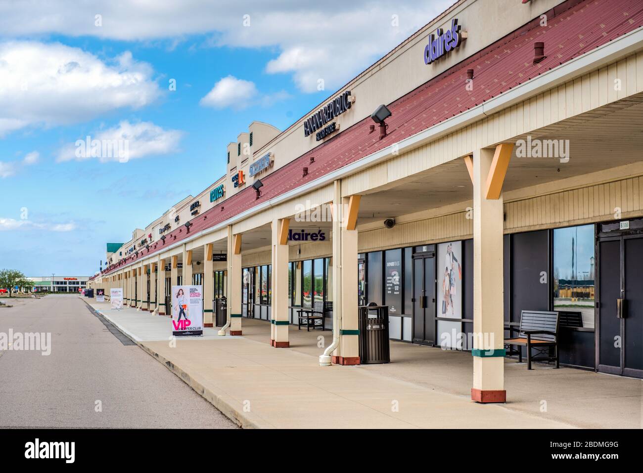 The abandoned Indiana Preumium Outlets mall in Edinburgh, Indiana Stock