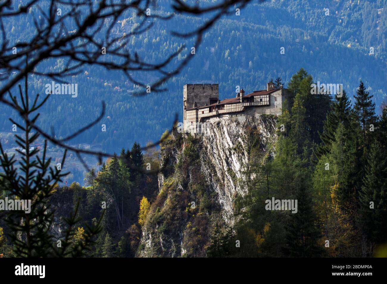 Burg Berneck, Kauns, Kaunertal, Tirol, Österreich Stock Photo