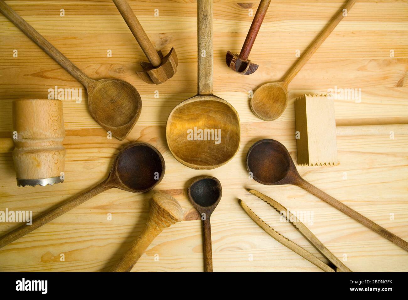 Various traditional kitchen tools arranged in a circle Stock Photo