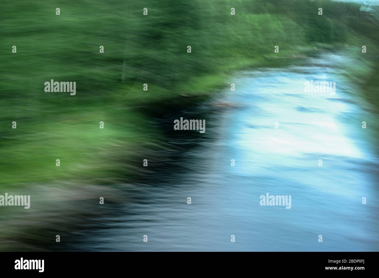 Associative photography which illustrate text or augments it are ...