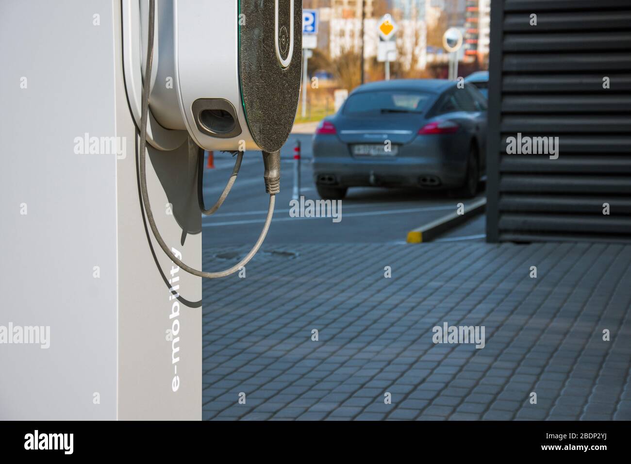 Refueling for electric cars emobility, the electric plug under voltage