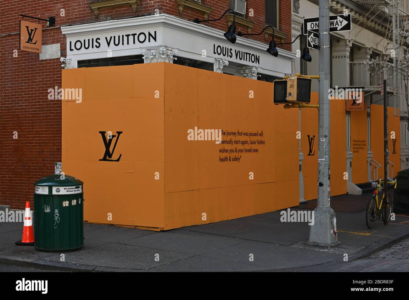 Louis vuitton storefront new york fotografías e imágenes de alta resolución  - Alamy