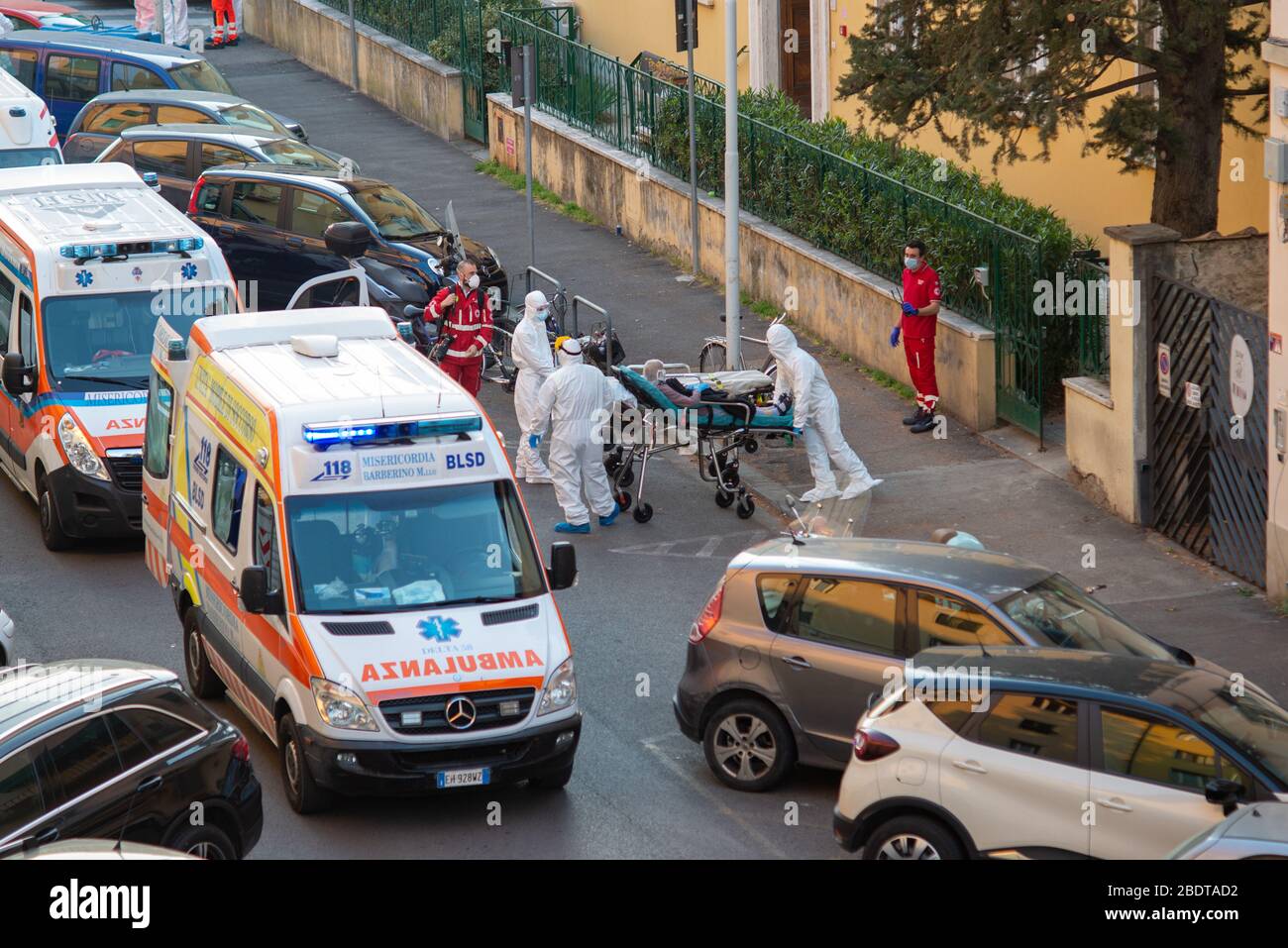 Florence, Italy. 09 April, 2020. Coronavirus positive patients were transferred from the nursing home in Florence with the intervention of numerous ambulances. The transfer of guests of the Rsa San Giuseppe began in the late afternoon today. Florence, Italy. Credit: Mario Carovani/Alamy Live News. Stock Photo