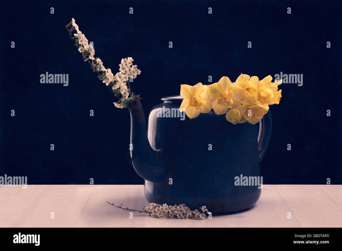 Blue Teapot Spring Flowers Stock Photo Alamy