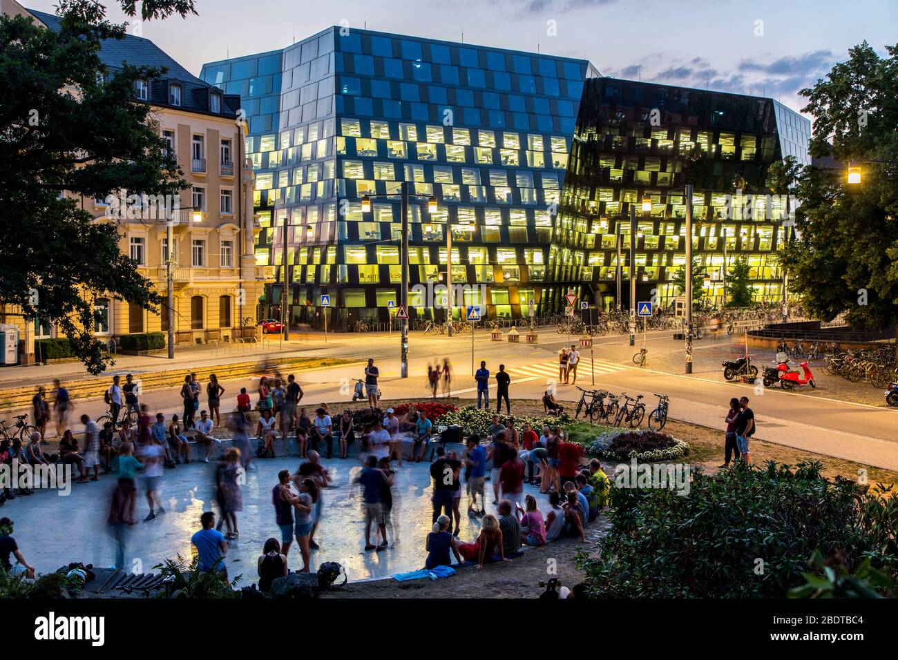 University Library Freiburg, new building, at the Platz der UniversitŠt