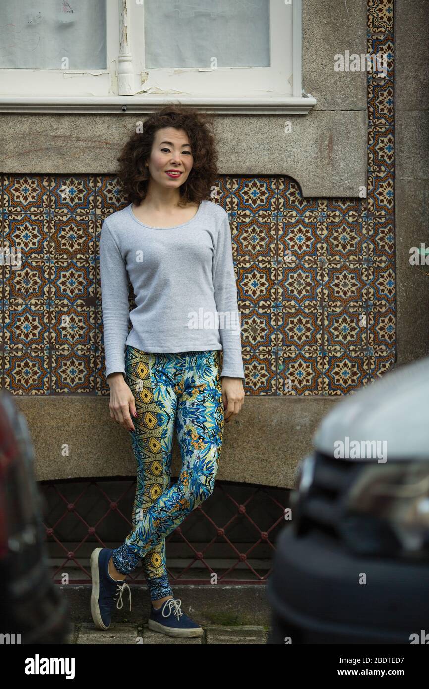 6,076 Asian Leggings Stock Photos, High-Res Pictures, and Images - Getty  Images